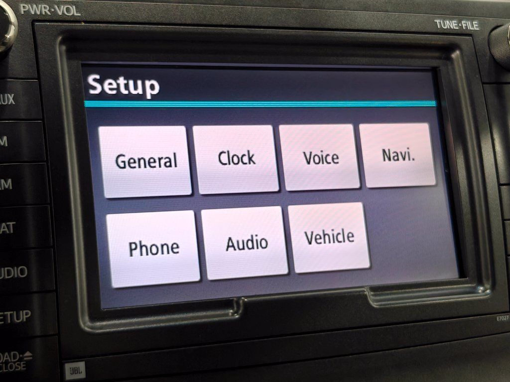 Used 2013 Toyota Sienna Limited w/ Premium Pkg AWD/4WD image 40