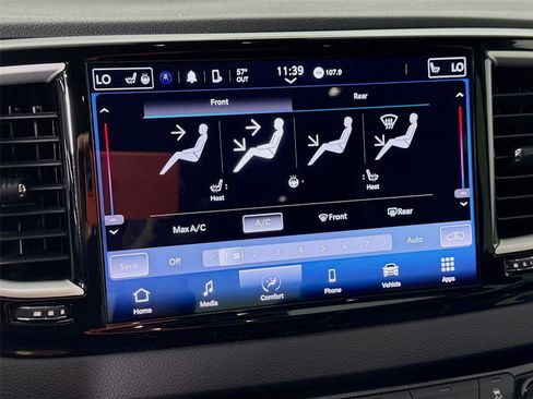 Used 2023 Chrysler Pacifica Touring-L FWD image 9