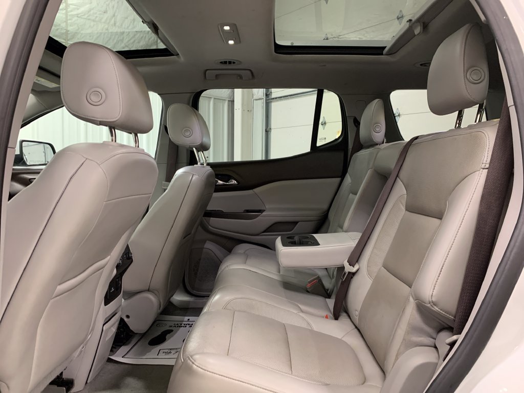 Used 2017 GMC Acadia SLT AWD/4WD image 20