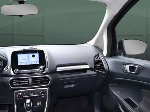 Used 2019 Ford EcoSport SE image 24