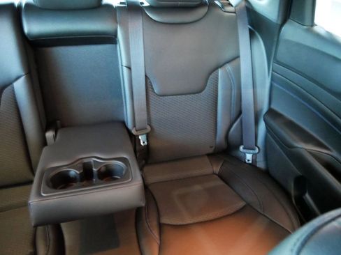 New 2026 Jeep Compass Latitude image 20