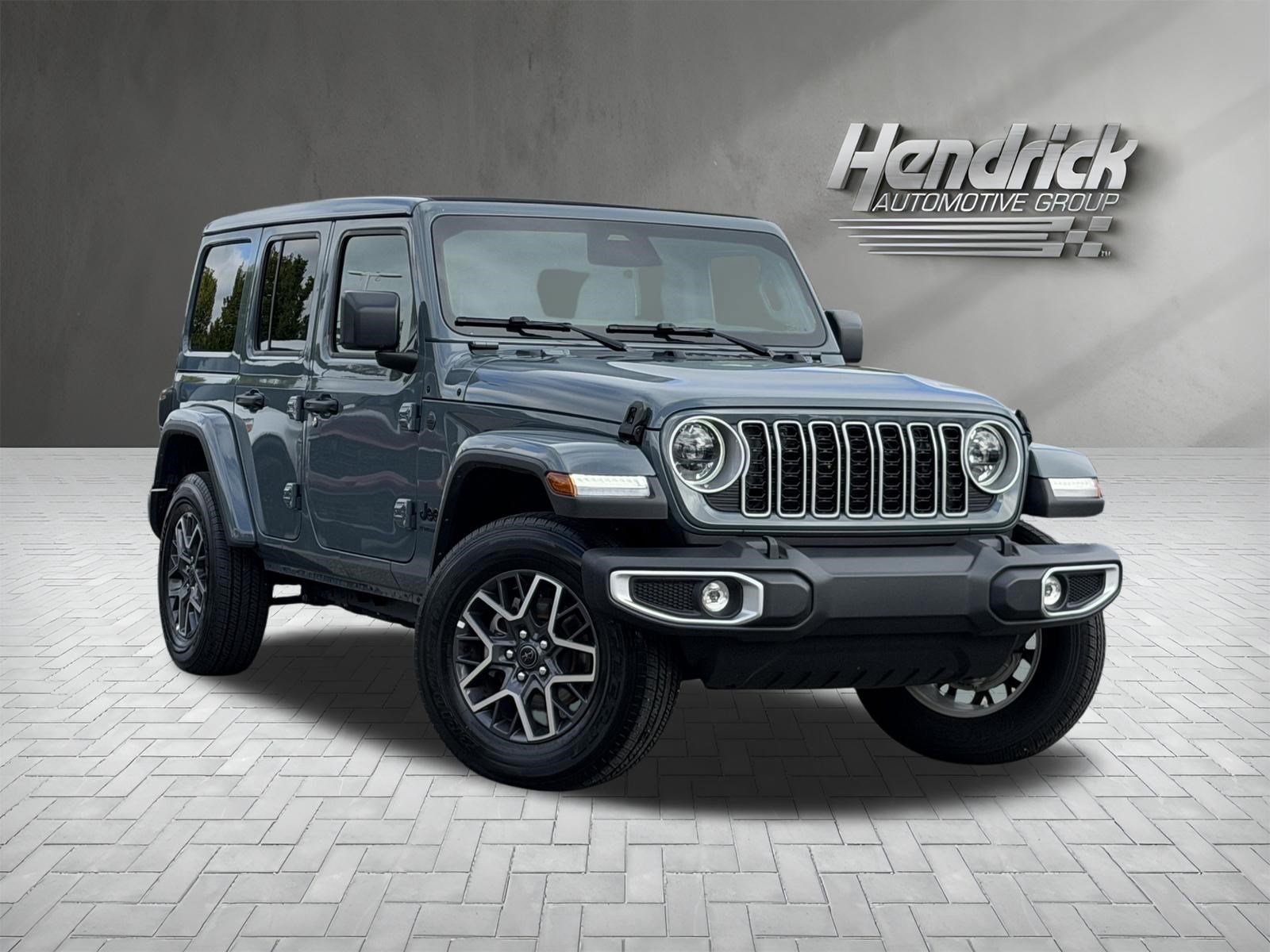 Used 2026 Jeep Wrangler Unlimited Sahara AWD/4WD image 2