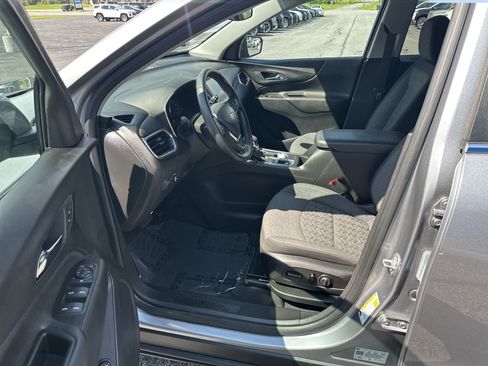 Certified 2024 Chevrolet Equinox LT AWD/4WD image 9