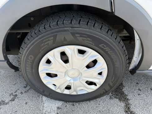 Used 2018 Ford Transit 350 148 Low Roof image 7