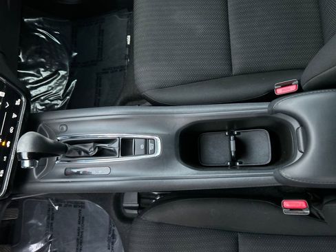 Used 2016 Honda HR-V EX image 16