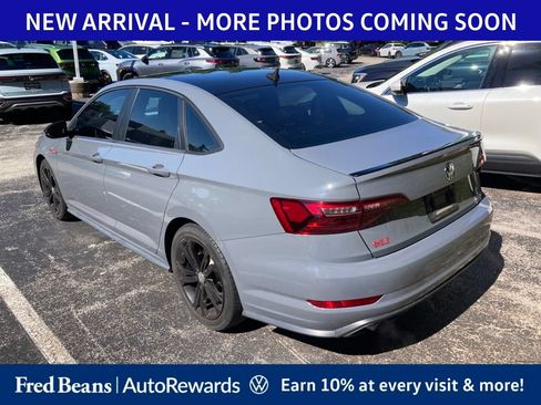 Used 2021 Volkswagen Jetta GLI Autobahn FWD image 4