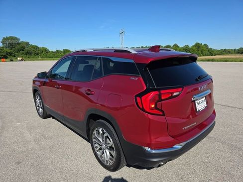 Used 2020 GMC Terrain SLT w/ Preferred Package FWD image 11