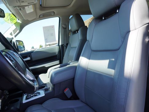 Used 2017 Toyota Tundra Limited image 21