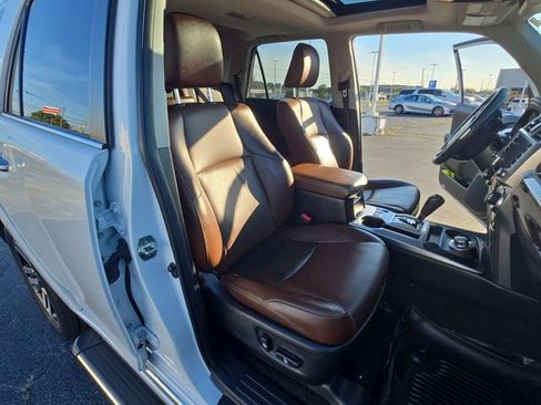 Used 2024 Toyota 4Runner Limited AWD/4WD image 26