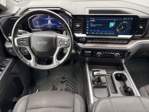 Used 2024 Chevrolet Silverado 1500 LT Trail Boss w/ Protection Package image 3