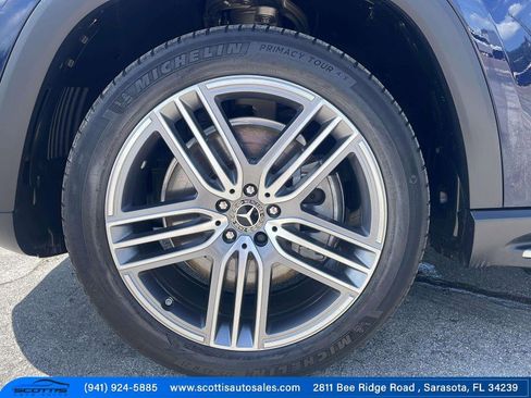 Used 2021 Mercedes-Benz GLS 450 4MATIC image 10