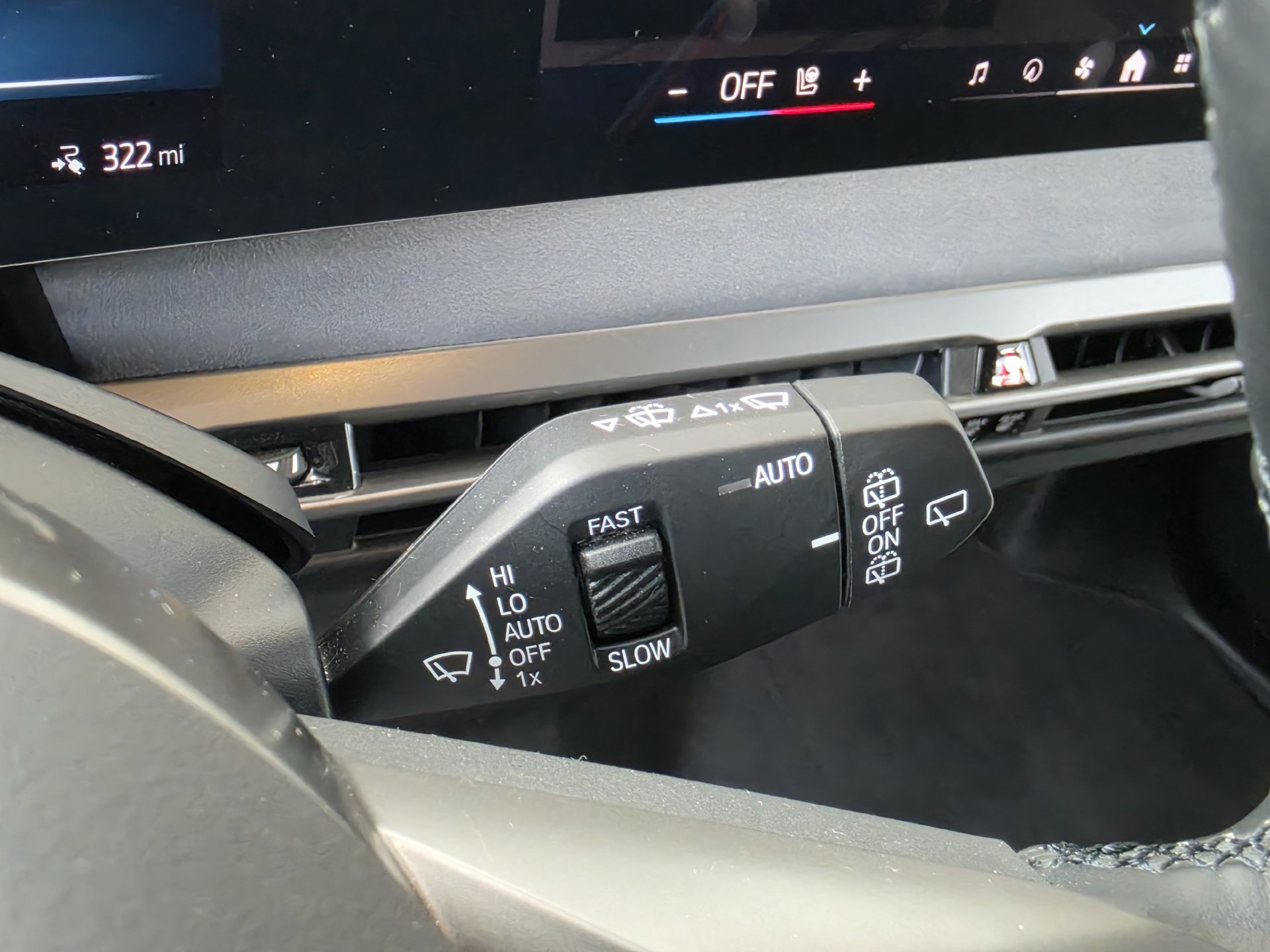 Used 2026 BMW iX xDrive45 AWD/4WD image 13