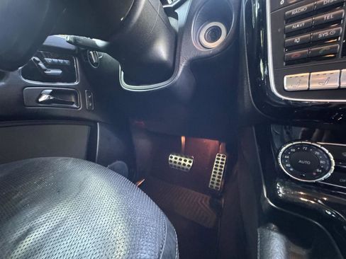 Used 2014 Mercedes-Benz G 550 image 30