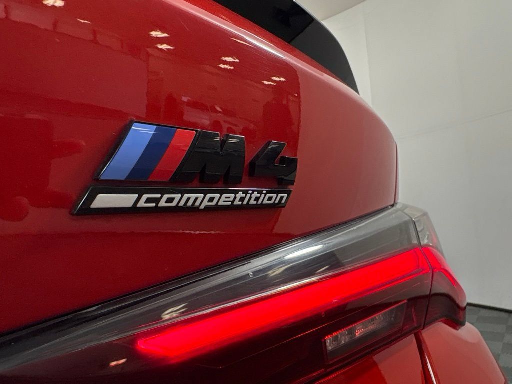Used 2023 BMW M4 xDrive Competition AWD/4WD image 10