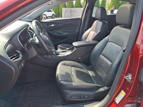 Used 2022 Chevrolet Malibu LT w/ Leather Package FWD image 14