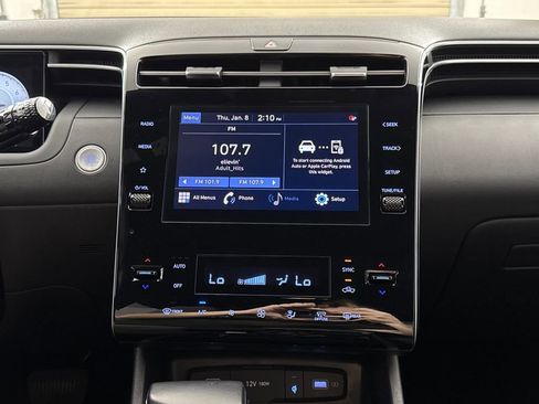 Certified 2022 Hyundai Santa Cruz SEL Premium image 18