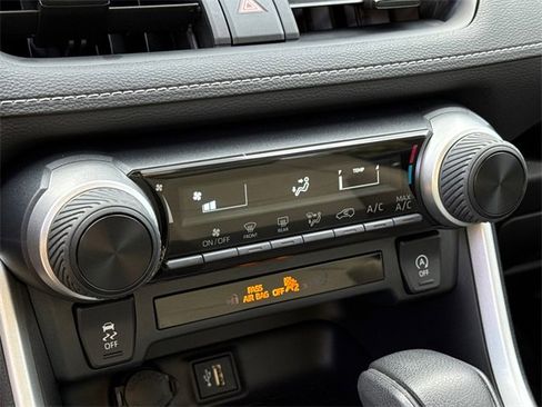 Used 2023 Toyota RAV4 LE image 25