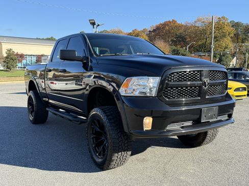 Used 2018 RAM 1500 Express w/ Express Value Package image 4