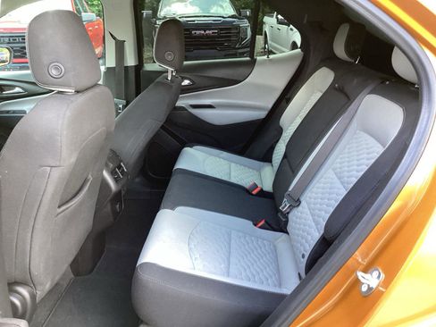 Used 2018 Chevrolet Equinox LS FWD image 5