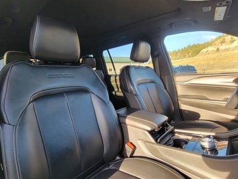 Used 2024 Jeep Grand Cherokee L Overland image 49