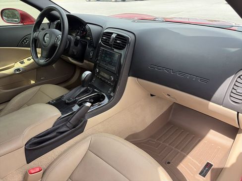 Used 2012 Chevrolet Corvette Grand Sport w/ 3LT Preferred Equipment Group RWD image 27
