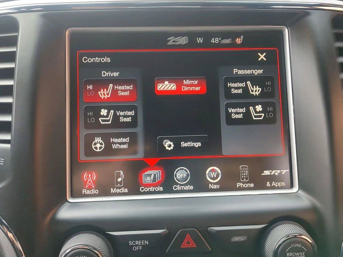 Used 2015 Jeep Grand Cherokee SRT AWD/4WD image 19
