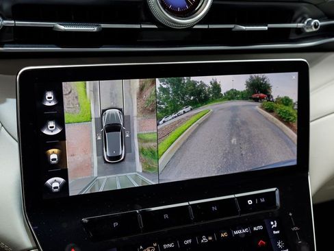 Certified 2023 Maserati Grecale Modena AWD/4WD image 32