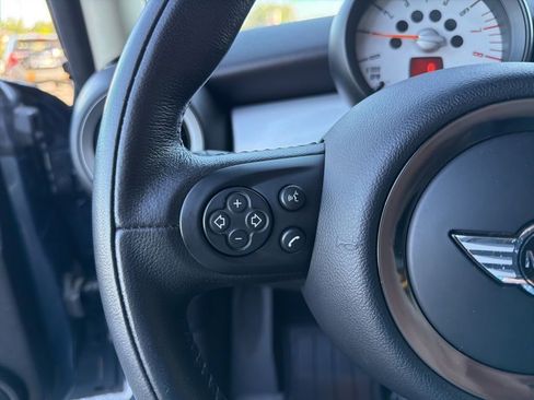 Used 2011 MINI Cooper Hardtop FWD image 21