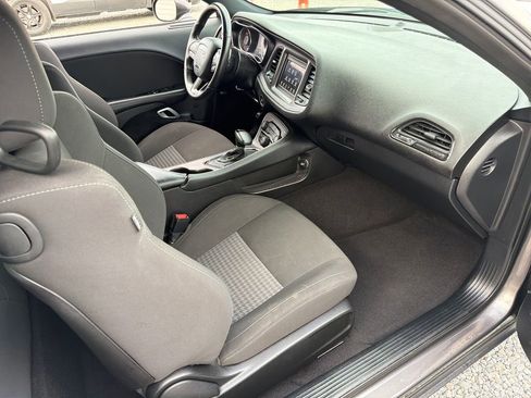 Used 2023 Dodge Challenger R/T image 27