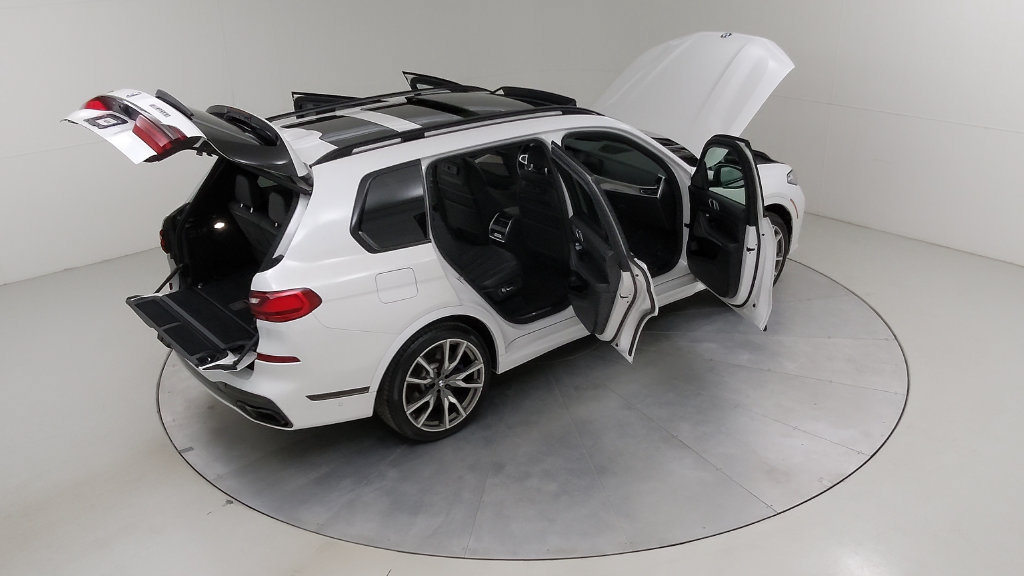 Used 2020 BMW X7 M50i AWD/4WD image 55