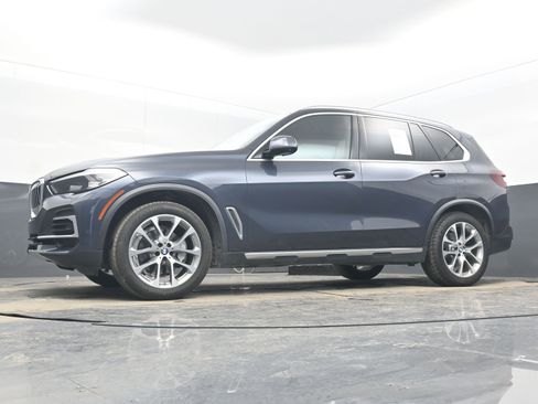Used 2022 BMW X5 xDrive40i image 28