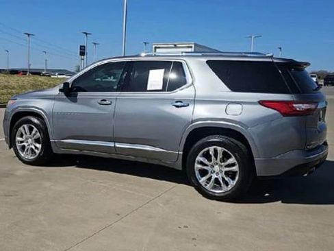Used 2021 Chevrolet Traverse High Country image 6