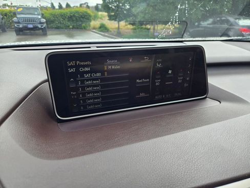 Used 2017 Lexus RX 350 AWD w/ Premium Package image 18