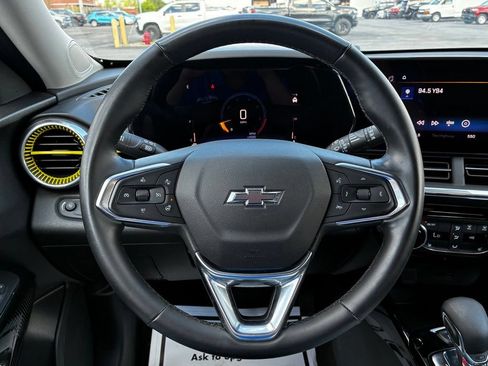 Used 2024 Chevrolet Trax ACTIV FWD image 10