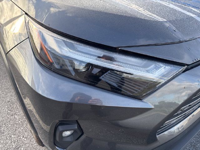 Used 2022 Toyota RAV4 Limited AWD/4WD image 11