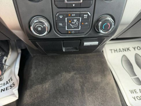 Used 2014 Ford F150 XLT w/ Equipment Group 302A Luxury AWD/4WD image 41