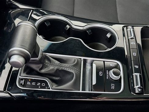 Certified 2023 Kia Stinger GT-Line w/ Sun & Sound Package image 17