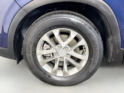 Used 2020 Hyundai Santa Fe SEL FWD image 38