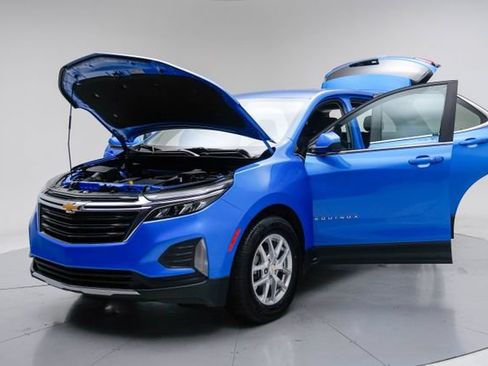 Used 2024 Chevrolet Equinox LT FWD image 18