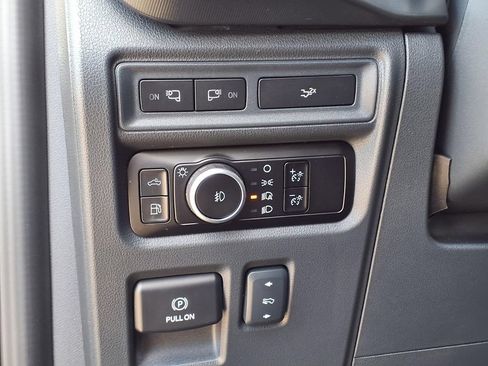 Used 2024 Ford F150 Lariat w/ Equipment Group 502A High AWD/4WD image 33