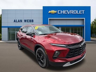 Used 2025 Chevrolet Blazer LT w/ Convenience Package