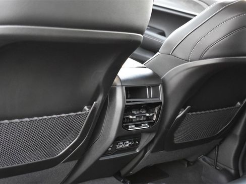 New 2025 Jeep Grand Cherokee Limited w/ Trailer Tow Package image 30