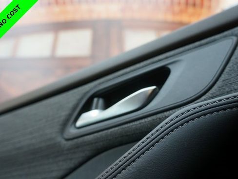 Used 2023 Nissan Rogue SV image 27