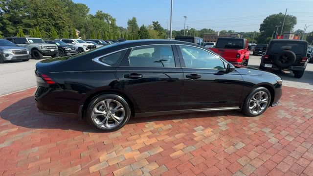 Certified 2024 Honda Accord EX image 3