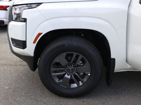 New 2026 Nissan Frontier SV w/ Tow Package image 11