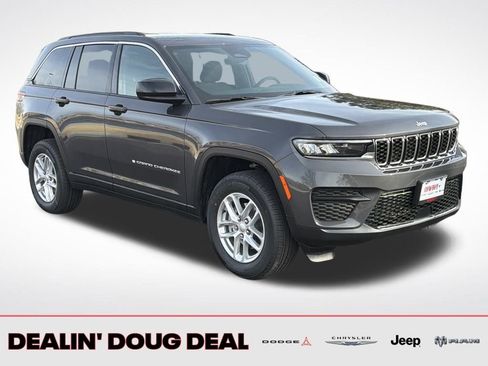 New 2026 Jeep Grand Cherokee Laredo AWD/4WD image 7