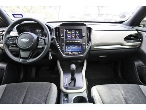 Certified 2025 Subaru Forester AWD/4WD image 9