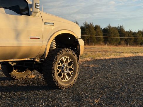 Used 2005 Ford F250 XL image 11