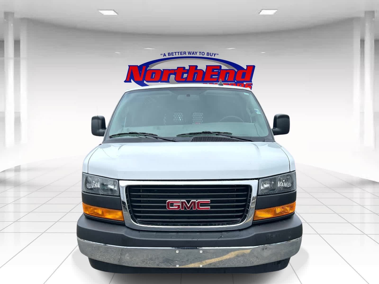Used 2024 GMC Savana 2500 w/ Driver Convenience Package RWD image 8