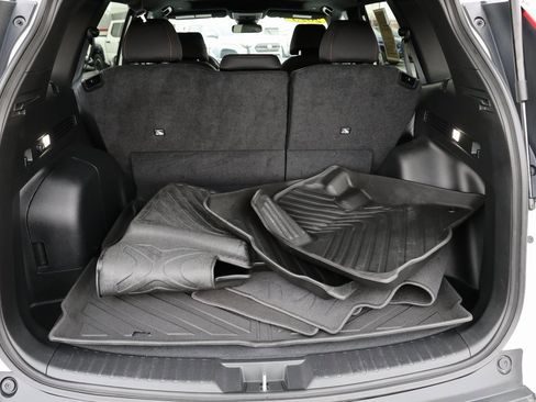 Used 2025 Honda CR-V Sport image 7